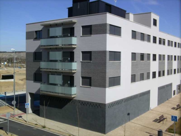 649 1 | Venta Local SAN ADRIAN - 642